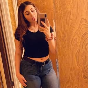 Meet your Posher, Abbie